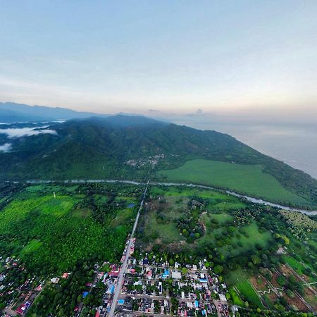 Donama River بالومينو المظهر الخارجي الصورة